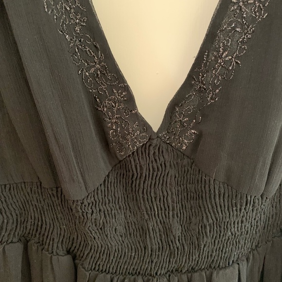 Guess Little Black Dress - Picture 6 of 8